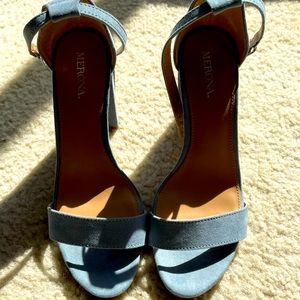Mossimo powder blue block heels sz 6.5